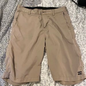 Billabong Khaki Drifit shorts